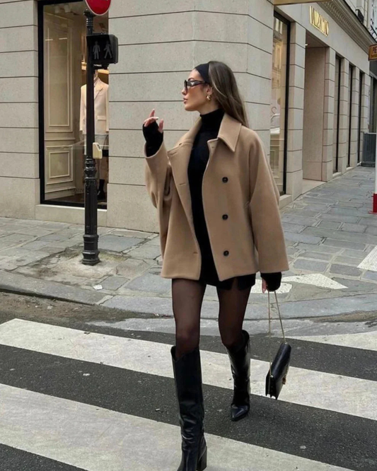 The Art of Effortless Elegance