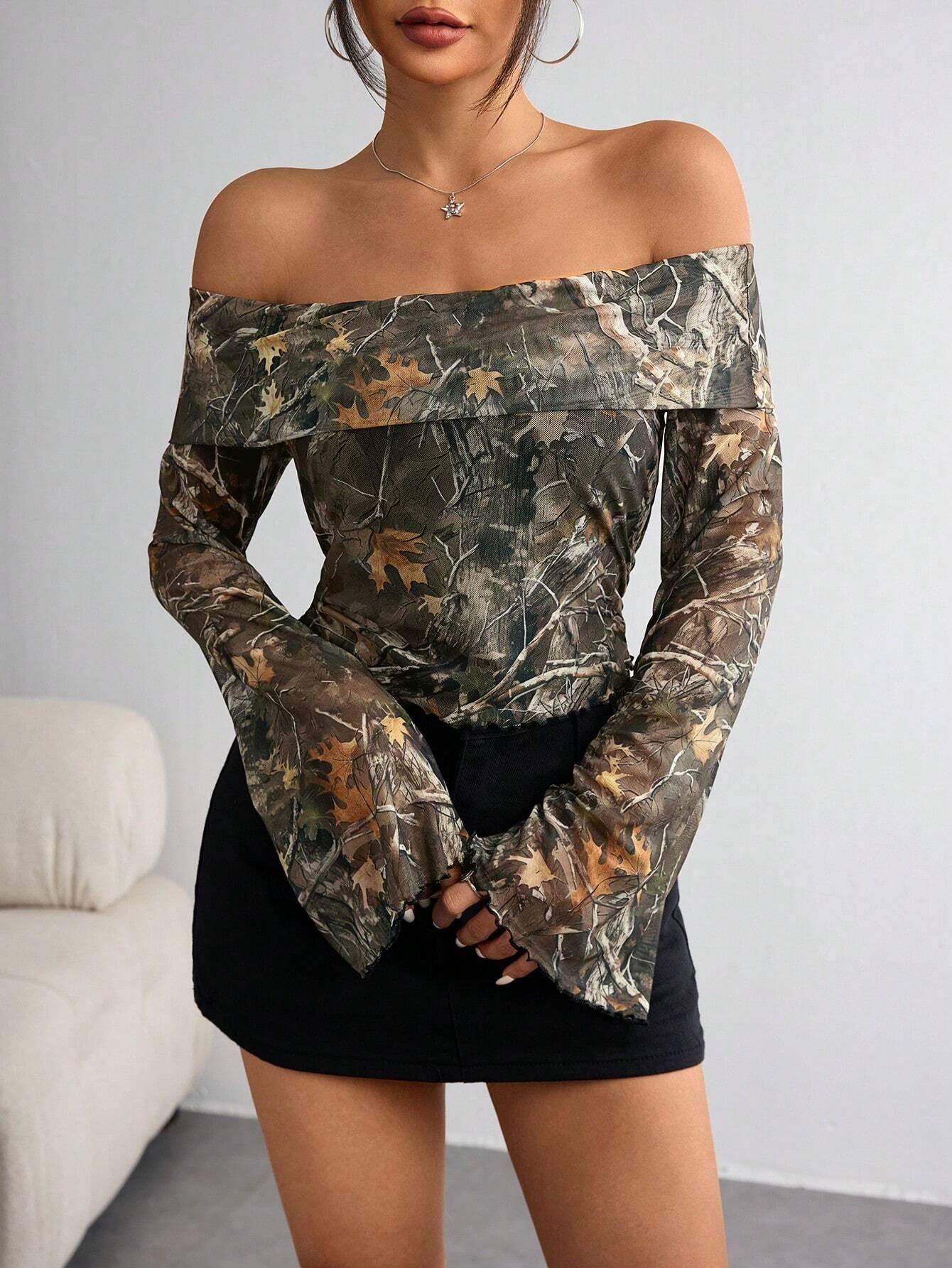 Mesh Printed Off-shoulder Long Sleeved Blouse
