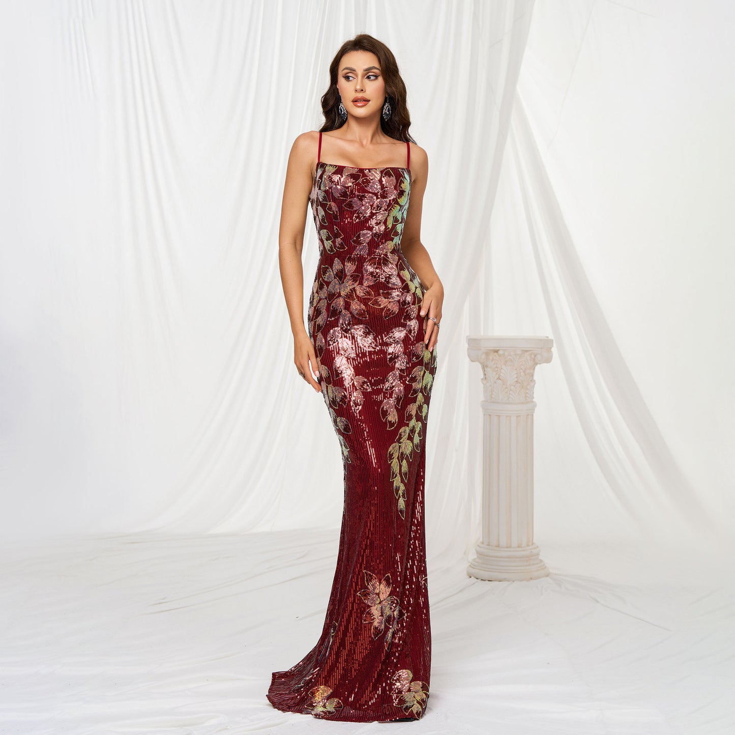 Red Sequined Banquet Fishtail Evening Dress